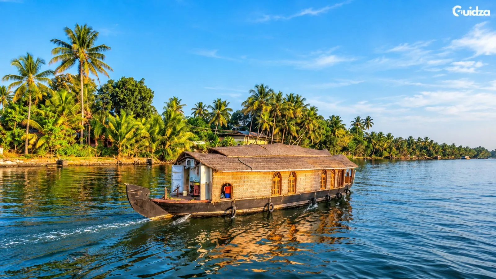 Kerala Itinerary for 5 Days: Places & Travel Tips 1